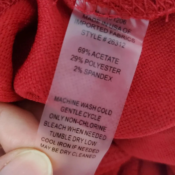 Women's SOFT SURROUNDINGS Mesa Red Draped Open Boho Vest SZ L Buttons Holiday‎ - Picture 8 of 10